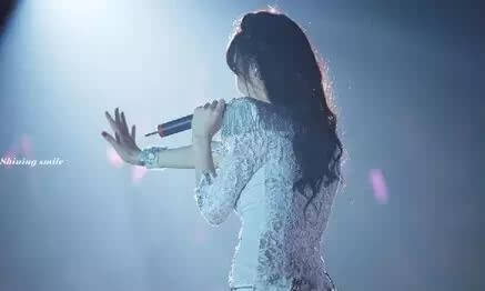 三种方法来帮您解决唱歌时下巴紧张和舌根僵硬