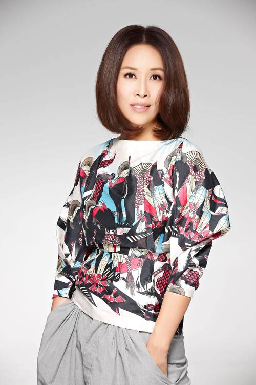 那英在娱乐圈的地位有多高_华语乐坛传奇，唱功个性足，高情商圈中混，真实又复杂